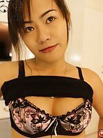 hairy amateur tourist